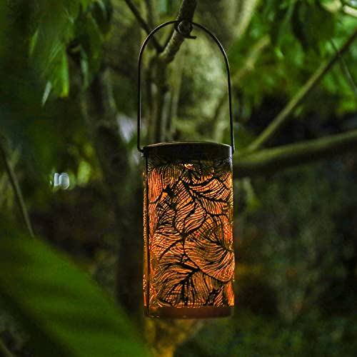 2 Pack Solar Lanterns Outdoor Hanging Retro Metal Landscape Lighting for Patio Yard Pathway Decorative Crafted Garden Solar Lights Decor Indoor Long Lasting Performance Hollowed Out Pattern